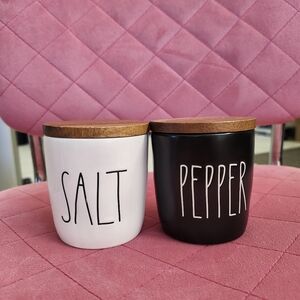 Rae Dunn Canister Set